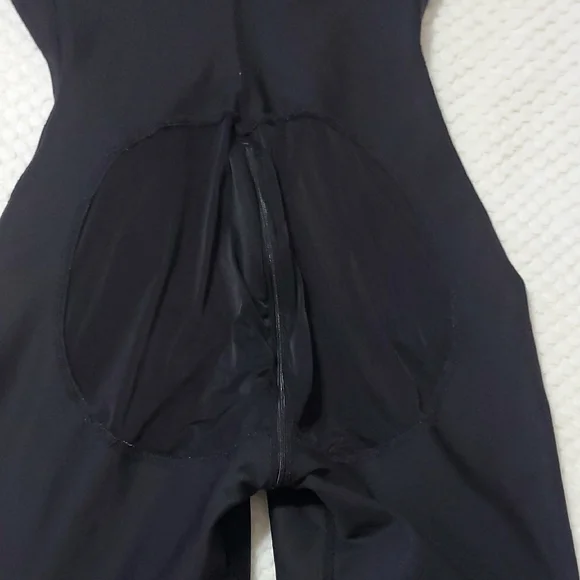 Women's Black Shapewear Bodysuit - Picture 8 of 10